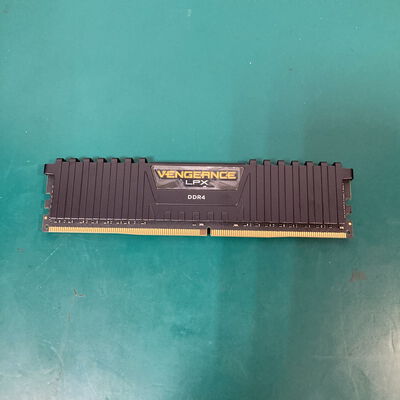 【富山本郷店】中古  PC4-25600 16GB デスクトップ用 140728 
