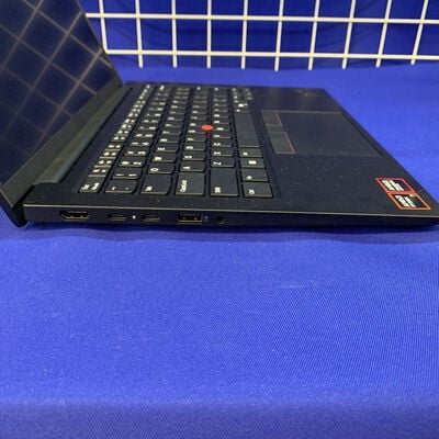 【横浜駅前店】中古  Lenovo E14 Gen 7 (AMD Ryzen 7 250/32GB/CPU内蔵//W11H/有線LAN◯無線LAN◯) 3400008976 