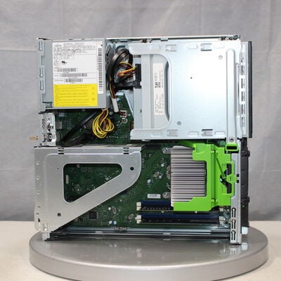 【通販センター】中古  Fujitsu ESPRIMO D588/VX(Intel Core i5 8500/16GB/SSD500GB/DVDマルチ/オンボード/W11H64 MAR) 180701 