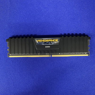 【横浜駅前店】中古  PC4-25600 16GB デスクトップ用 140728 