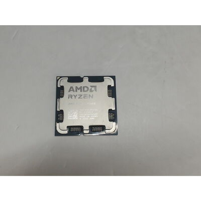 【前橋ｲﾝﾀｰｱｶﾏﾙ店】中古  AMD Ryzen 7 9700X (AM5/3.8GHz/40M/C8/T16/65W) 1460024845 