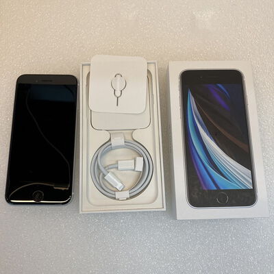 【京都店】中古  【au】Apple iPhoneSE 4.7インチ (第2世代/2020) 64GB (ホワイト) MHGQ3J/A 新パッケージ版 146172 