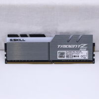 中古  PC4-25600 8GB デスクトップ用(DDR4-3200) 140727 
