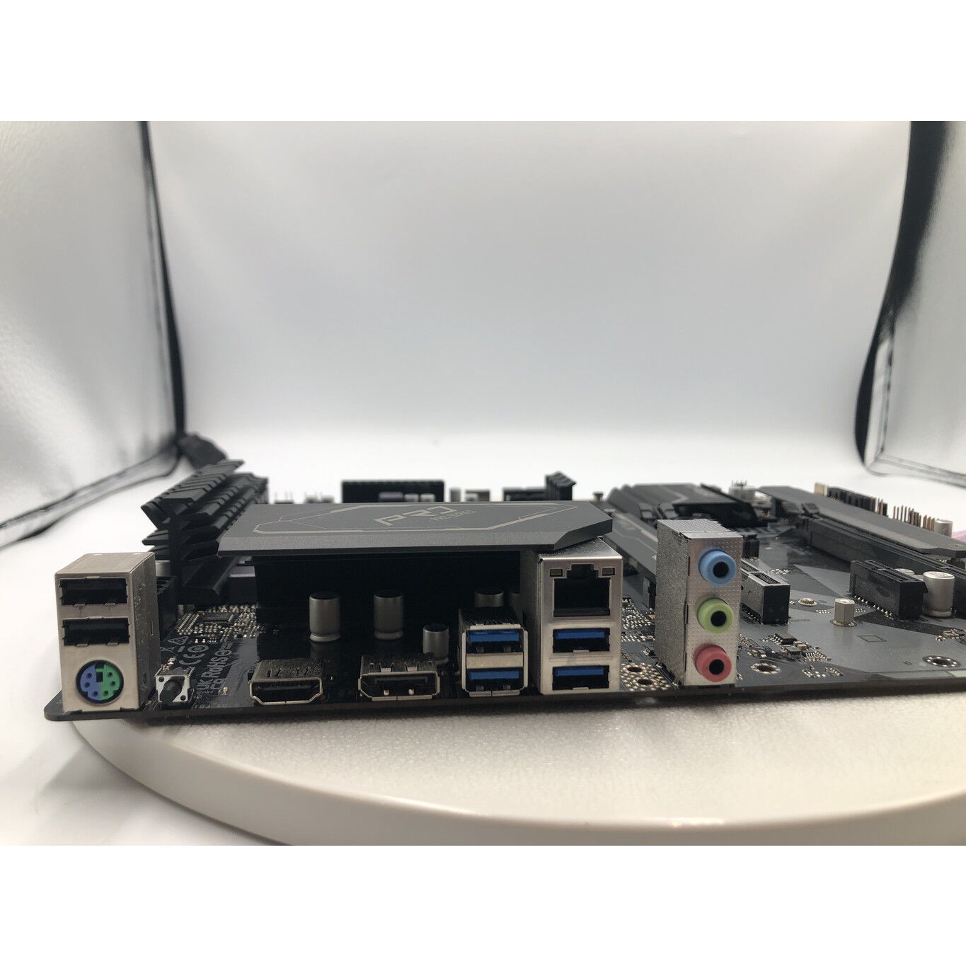 中古 CPU マザボ i7-13700KF Asrock B660 PRO RS 中古 CPU マザボ i7-13700KF Asrock B660 PRO RS 中古 CPU マザボ i7