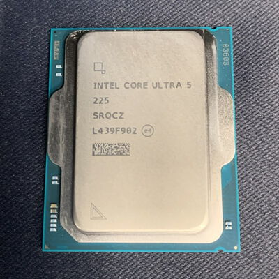 【横浜駅前店】中古  INTEL Core Ultra 5 225 (1851/3.3G/20M/C10/T10) 175014