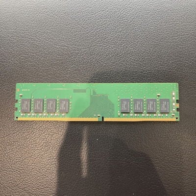 【浦添城間店(沖縄)】中古  PC4-21300 8GB デスクトップ用_ 184888 