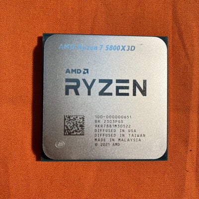 【なんば店】中古  AMD Ryzen 7 5800X3D (AM4/3.4/100M/C8/T16/105W） 150181 