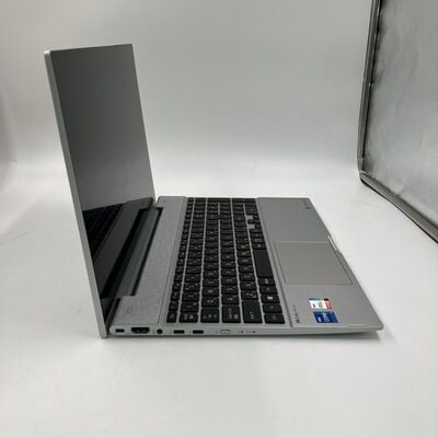 【なんば店】中古  Dynabook F8/U P1F8UPBS (i7 1165G7/16GB/SSD512GB/WLAN/15.6FHD) 3280022719 