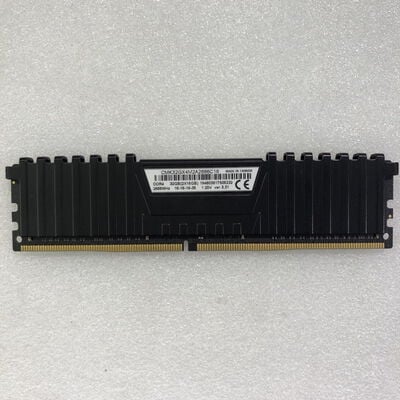 【甲府飯田店】中古  PC4-21300 16GB デスクトップ用 135638 
