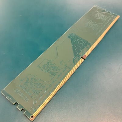 【鹿児島店】中古  PC4-25600 8GB デスクトップ用 140727 