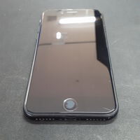 中古  【SIMロック解除済み】【au】Apple iPhoneSE 4.7インチ (第2世代/2020) 64GB (ブラック) MX9R2J/A 155506 