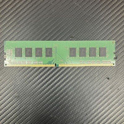 【富士青葉店】中古  PC4-17000 8GB デスクトップ用_ 184884 