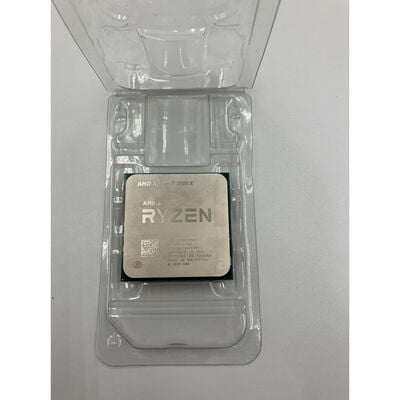 【座間相武台】中古  AMD Ryzen 7 3700X (AM4/3.6/36M/C8/T16/65W) 140025 