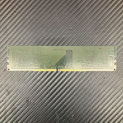 【富士青葉店】中古  PC4-25600 8GB デスクトップ用(DDR4-3200) 140727 