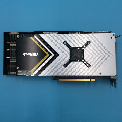 【秋葉原本店】中古  ASRoｃｋ RX5700XT CLD 8GB(RX 5700XT 8GB ) 3410013941 