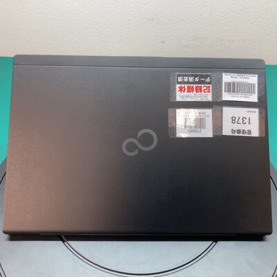 【佐賀南部バイパス店】中古  FUJITSU FMVU28021(i5-10310U/8GB/SSD256GB/W11P) 5250001776 