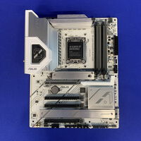 中古  ASUS X870 AYW GAMING WIFI W (X870 AM5 ATX DDR5) 3400008942 
