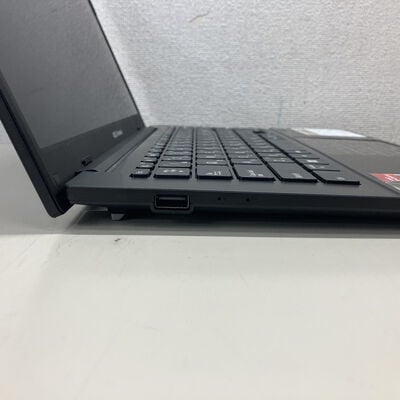 【町田店】中古  ASUS Vivobook E1404F 3330003200 