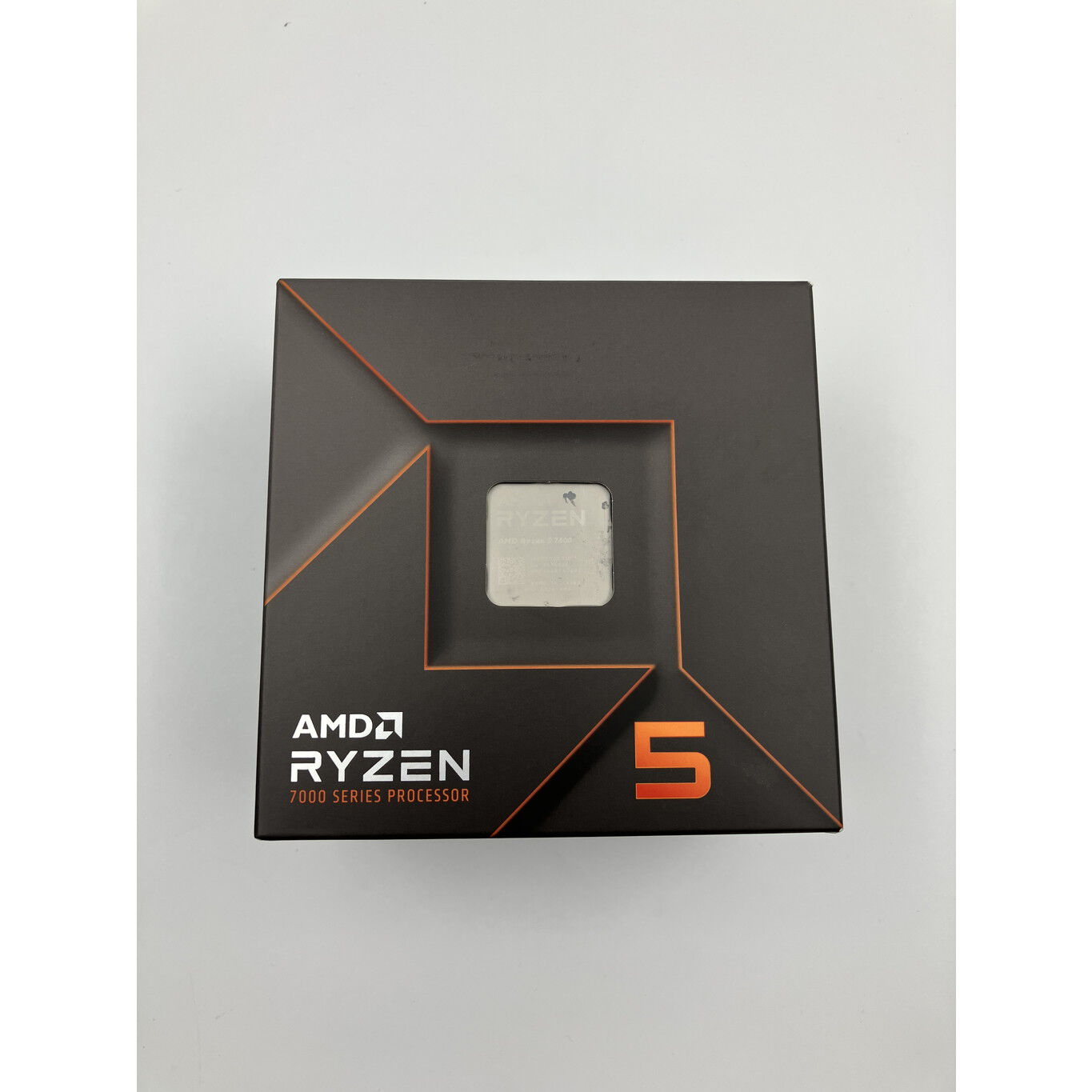 AMD Ryzen 5 7600 中古 美品 AM5 CPU Amazon.com: AMD Ryzen 5 7600 6-Core, 12-Thread Unlocked