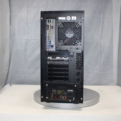 中古 THIRDWAVE GALLERIA KT(Intel Core i7 9700F/16GB/SSD256GB/なし 