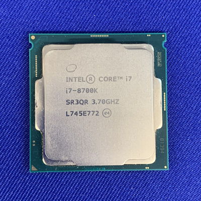 【横浜駅前店】中古  INTEL Core i7 8700K (1151/3.70GHz/12M/C6/T12) 136197 