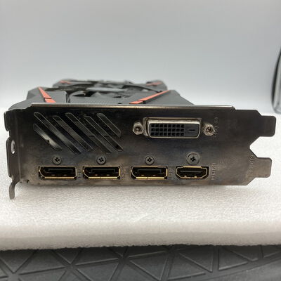 【新潟店】中古  GIGABYTE GV-N1070WF2OC-8GD 3280012027 