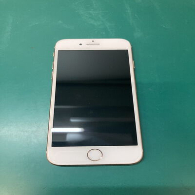 【浦添城間店(沖縄)】中古  【SIMロック解除済み】【au】 iPhone8 64GB (ゴールド)  MQ7A2J/A 155202 