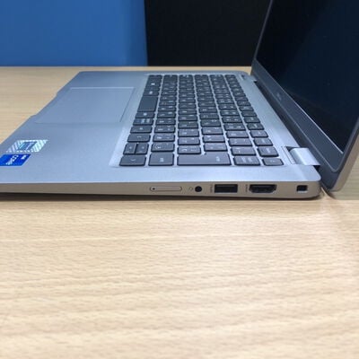 【甲府飯田店】中古  DELL Latitude 5320 (Intel Core i7 1185G7 3.0GHz/16GB/SSD256GB/-/-/13.3/1920x1080/Wi-Fi/WEBCAM/W11H MAR) 183789 