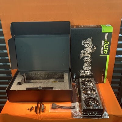 【なんば店】中古  Palit NED47TS019T2-1020Q (RTX4070Ti Super GameRock OmniBlack 16GB) 3280022020 