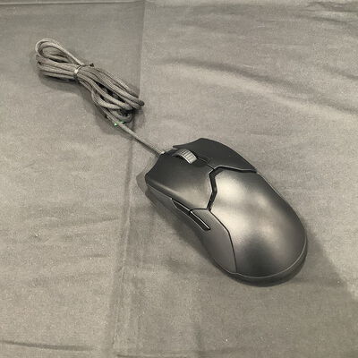 【静岡東瀬名店】中古  Razer Viper (RZ01-02550100-R3M1) 146984 