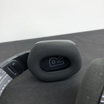 【長野稲里店】中古  Logicool G733 G733-BKn (ブラック) 5110000991