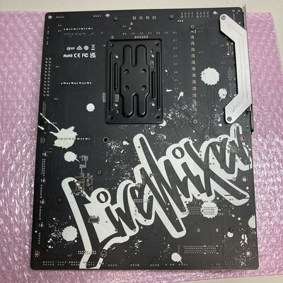【博多店】中古  ASRock B650 LiveMixer (B650 AM5 ATX DDR5) 152776 