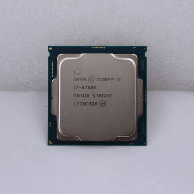 【通販センター】中古  INTEL Core i7 8700K (1151/3.70GHz/12M/C6/T12) 136197 