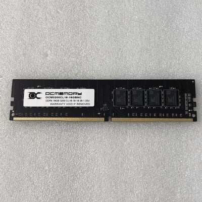 【甲府飯田店】中古  PC4-25600 16GB デスクトップ用(DDR4-3200) 140728 