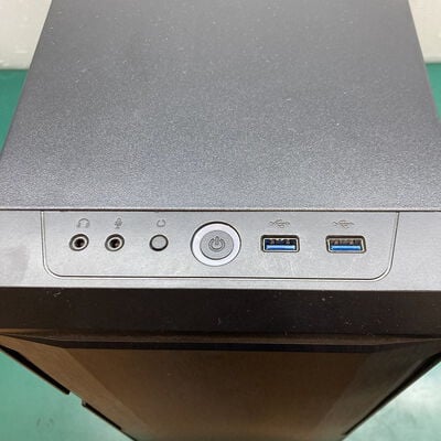 【浦添城間店(沖縄)】中古  自作パソコン(i7 10700/32GB/SSD500GB/HDD3TB/DVDマルチ/OSなし) 4780001329 