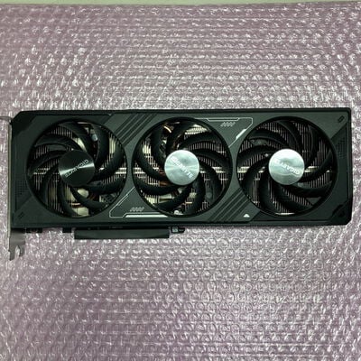 【町田店】中古  GIGABYTE GV-N5070WF3OC-12GD（RTX5070 12GB） 3330003228 