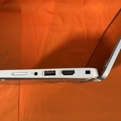 【なんば店】中古  DELL Latitude 5320 (Intel Core i7 1185G7 3.0GHz/16GB/SSD256GB/-/-/13.3/1920x1080/Wi-Fi/WEBCAM/W11H64) 180537 