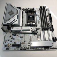 中古  ASRock B850M Steel Legend WiFi (B850 AM5 mATX) 175468 