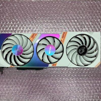 【町田店】中古  Colorful iGame RTX 3050 Ultra W OC 8G 3330003183 