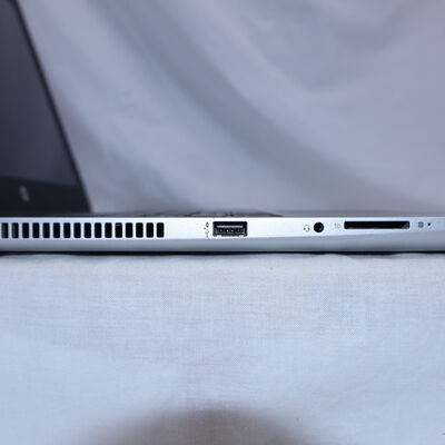 【通販センター】中古  【ジャンク品/保証無/返品質問不可】HP HP ProBook 450 G5 Notebook PC(Intel Core i3 7020U/8GB/SSD256GB/なし/オンボード/15.6/1920x1080/Wi-Fi/OS無し) 197729 