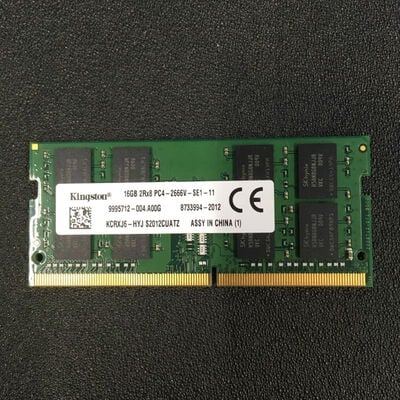 【博多店】中古  PC4-21300 16GB ノート用(DDR4-2666) 150696 