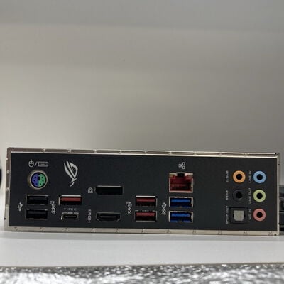 【八王子店】中古  ASUS ROG STRIX Z390-F GAMING (Z390 1151 ATX DDR4) 138866 