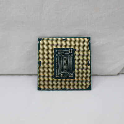 【通販センター】中古  INTEL Core i7 8700 (1151/3.20GHz/12M/C6/T12) 136198 