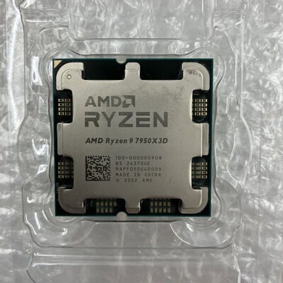 【秋葉原本店】中古  AMD Ryzen 9 7950X3D (AM5/4.2/144M/C16/T32/120W) 156788 