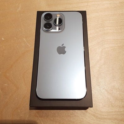 【鹿児島店】中古  【docomo版SIMフリー】Apple iPhone13 Pro 6.1インチ 256GB シエラブルー MLUU3J/A 147454 