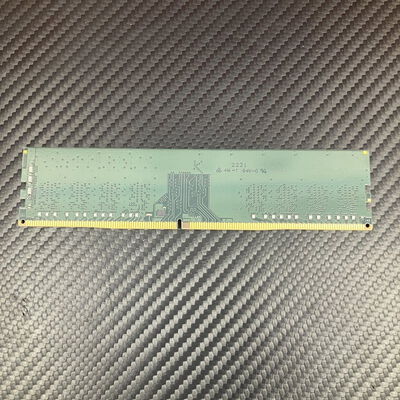 【富士青葉店】中古  PC4-25600 16GB デスクトップ用(DDR4-3200) 140728 