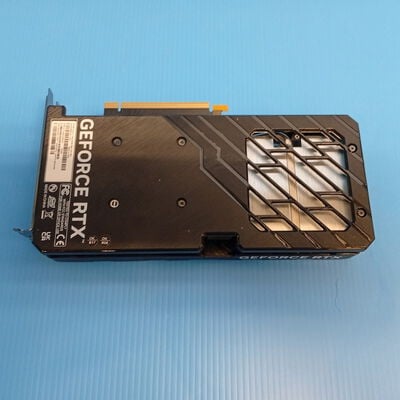 【大須店】中古  Palit NE64060019P1-1070L(RTX4060 8G Infinity 2) 175580 