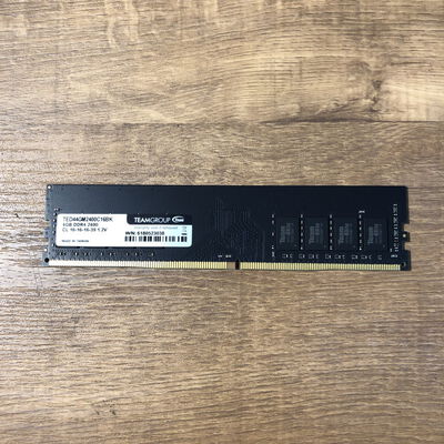 【姫路店】中古  Team TED44GM2400C16BK (DDR4 PC4-19200 4GB) 4740001469 