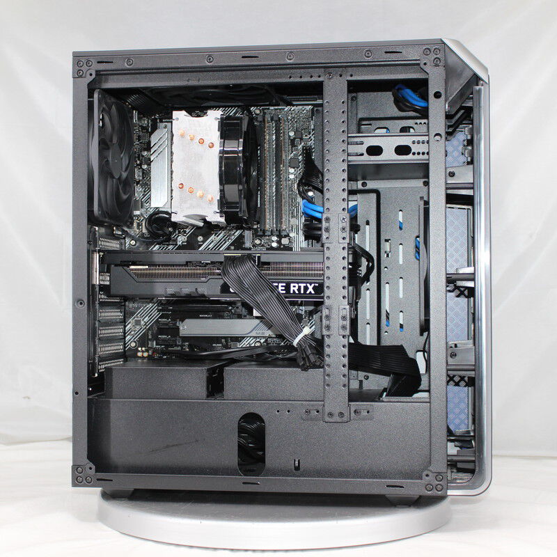 中古 THIRDWAVE GALLERIA SK(Intel Core i7 10700/16GB/SSD256GB