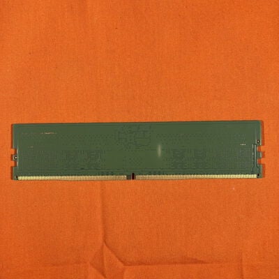 【なんば店】中古  PC5-44800 16GB デスクトップ用 149153 